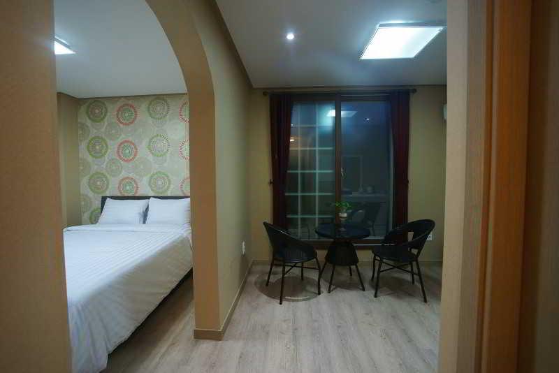 Orange Tree Hotel Čedžu Exteriér fotografie