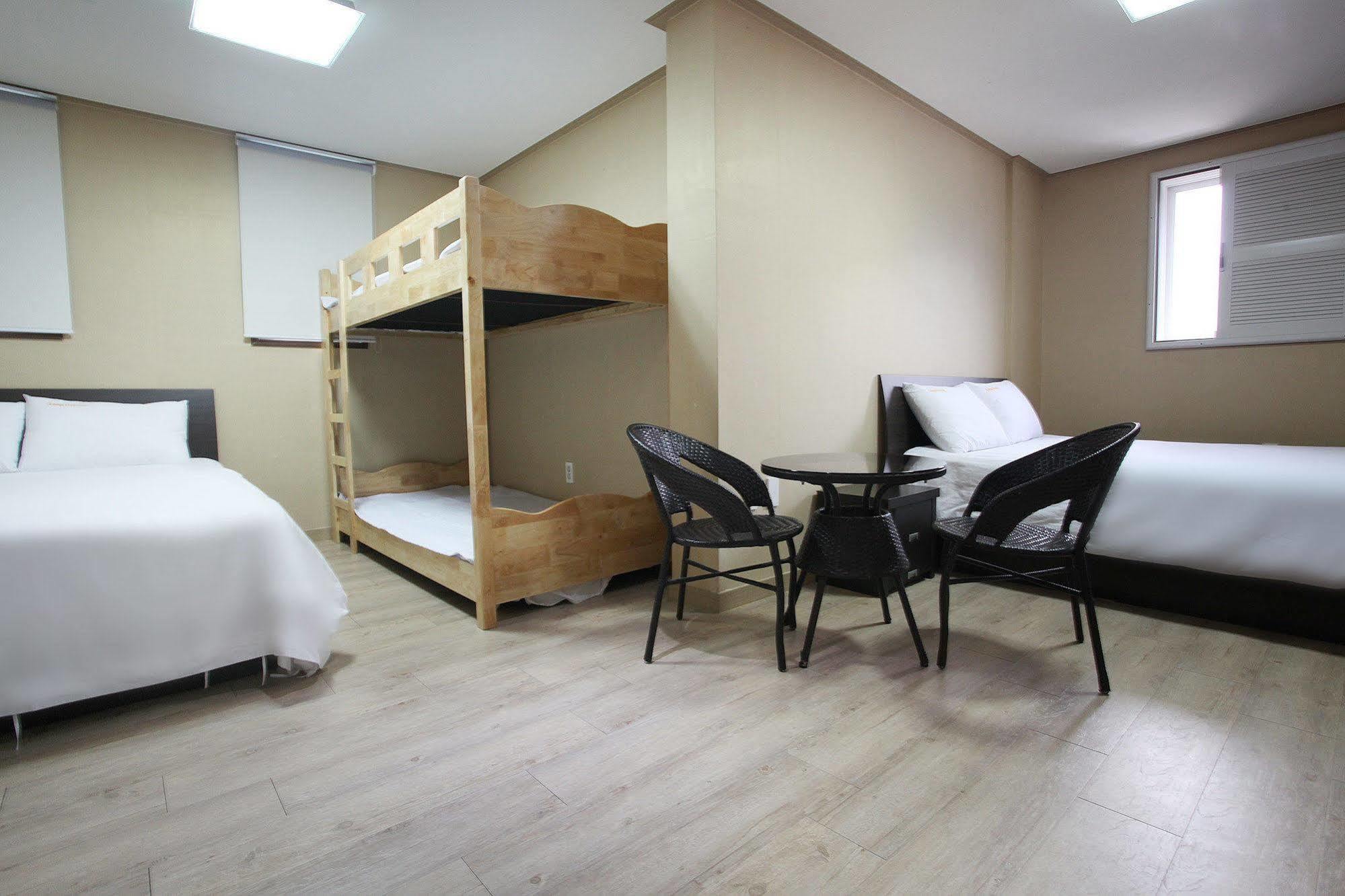 Orange Tree Hotel Čedžu Exteriér fotografie