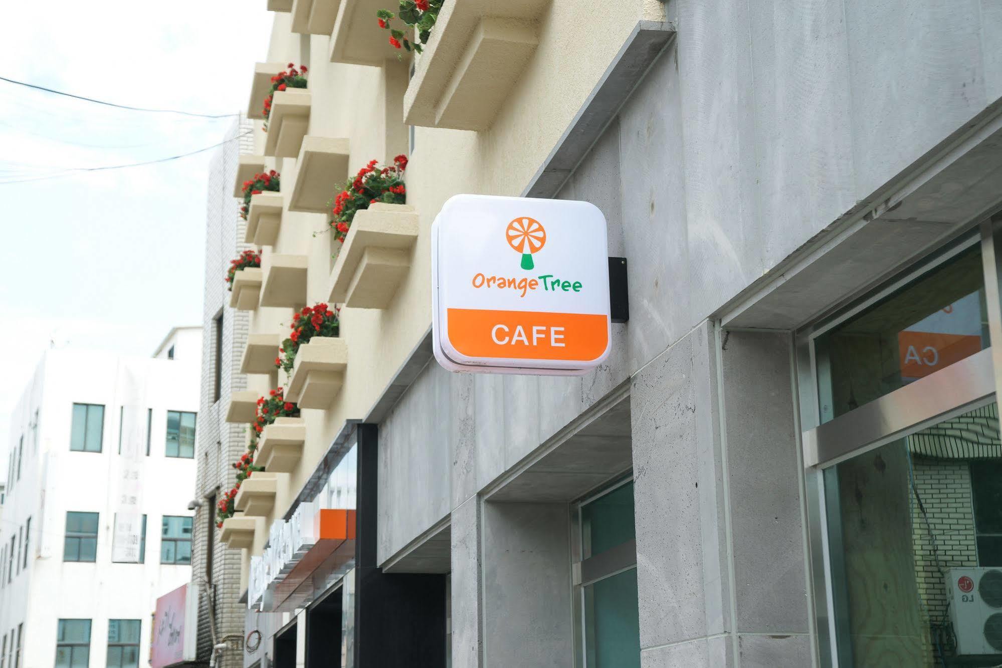 Orange Tree Hotel Čedžu Exteriér fotografie